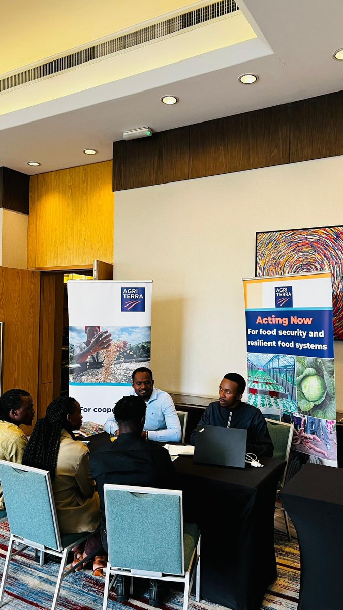 Earlier today, @Agriterra participated in a job fair organized by @RICA_Rwanda. It was a great opportunity to engage current students and explore potential career opportunities that focus on economic development and prosperity for agricultural cooperatives in Rwanda.