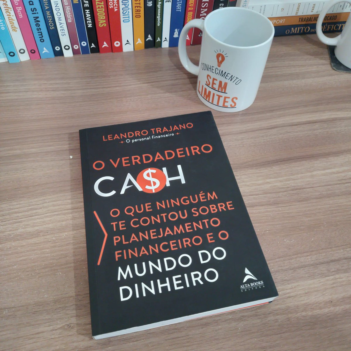 "Planejar não quer dizer escrever o que vai acontecer, mas projetar os seus objetivos de acordo com as suas possibilidades na linha do tempo." — Leandro Trajano.

Planejamento financeiro é primordial para quem busca realizar metas e gerir melhor a vida financeira.