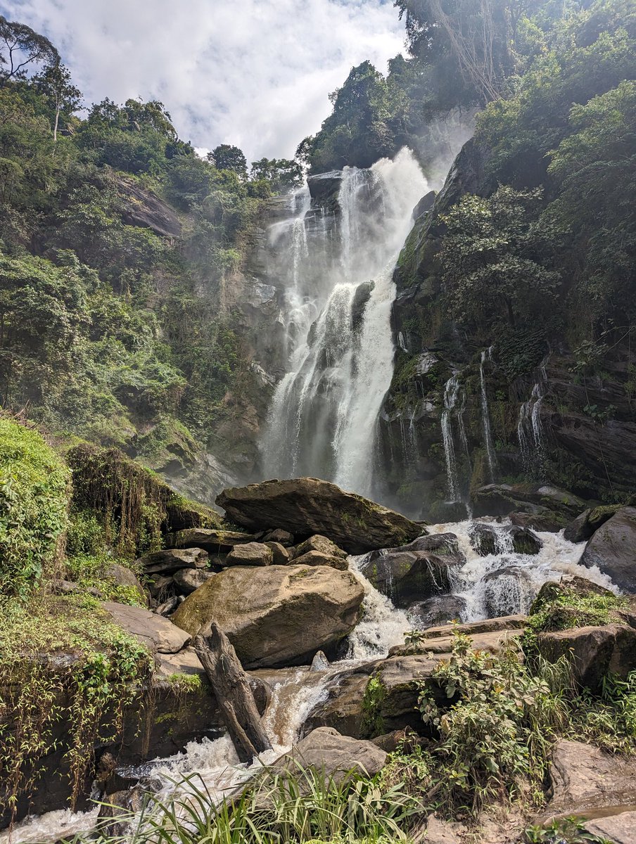 @awamisammy Karibu Mikumi Chizua Waterfalls #chizuawaterfalls
