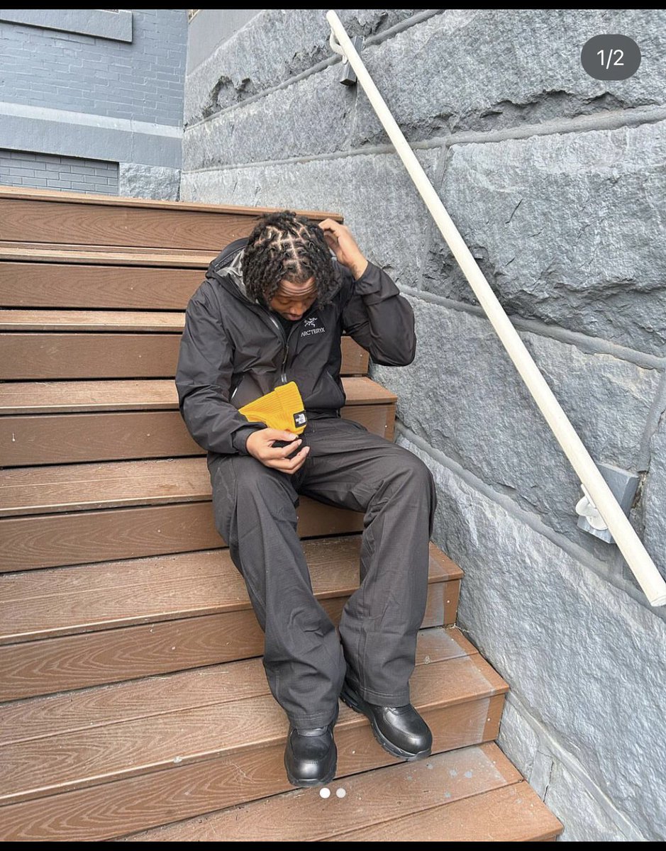 iamxqua's tweet photo. I used to scam I can tell you something personal about you.. https://t.co/Jcef3rkmTn
