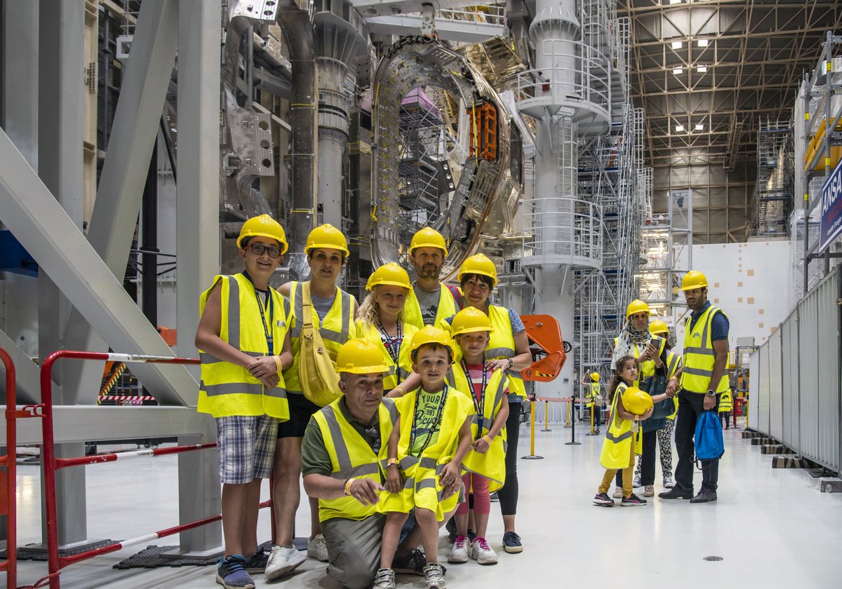 LAST CALL! 14 places still available for English speakers at the upcoming #ITER #OpenDoors Day! Be quick, use the opportunity and register at the link below for 10 seats at 10.00 and 4 at 10.30. ecs.page.link/JbGFi