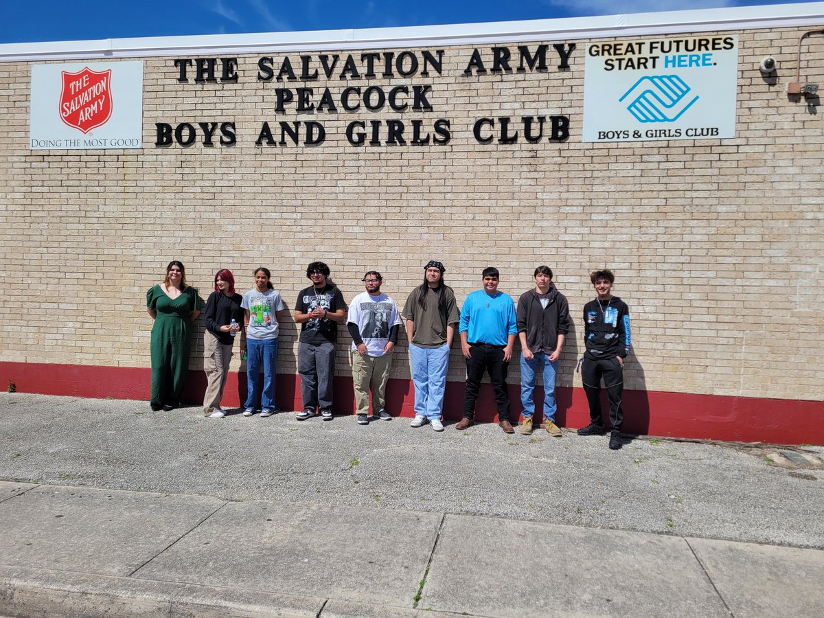 cdlampkins's tweet photo. @for_keds @MikeTaylorShow @salarmysatx Thanks to ACE Highschool volunteers for helping us out setting up. https://t.co/5U94meEy5c