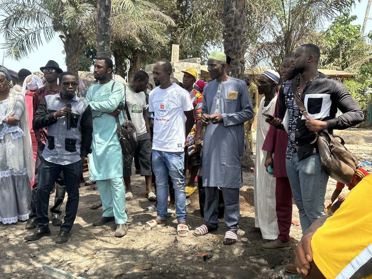 KalogaAlpha's tweet photo. Renforcer la Résilience des Communautés Face à la Migration Climatique Interne en Basse Guinée : Projet de Réinstallation et de Réinsertion des déplacés climatiques de Kabaki à Tayaki.
#kalogaalpha
#GreenTransformation2050
#radioenvironment
#ldyc https://t.co/v34C5vH7d2