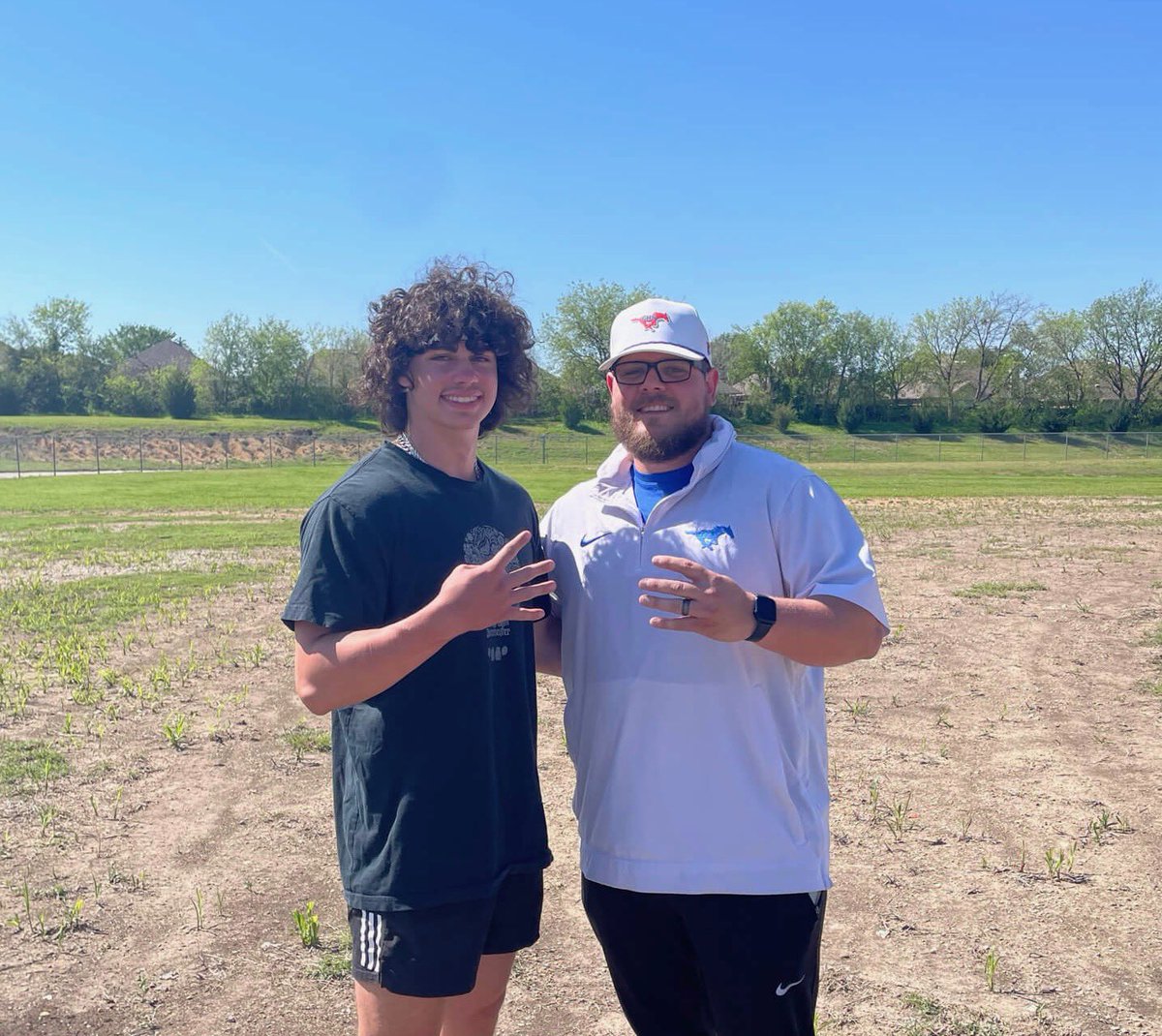 Taylor Barnhill tweet media