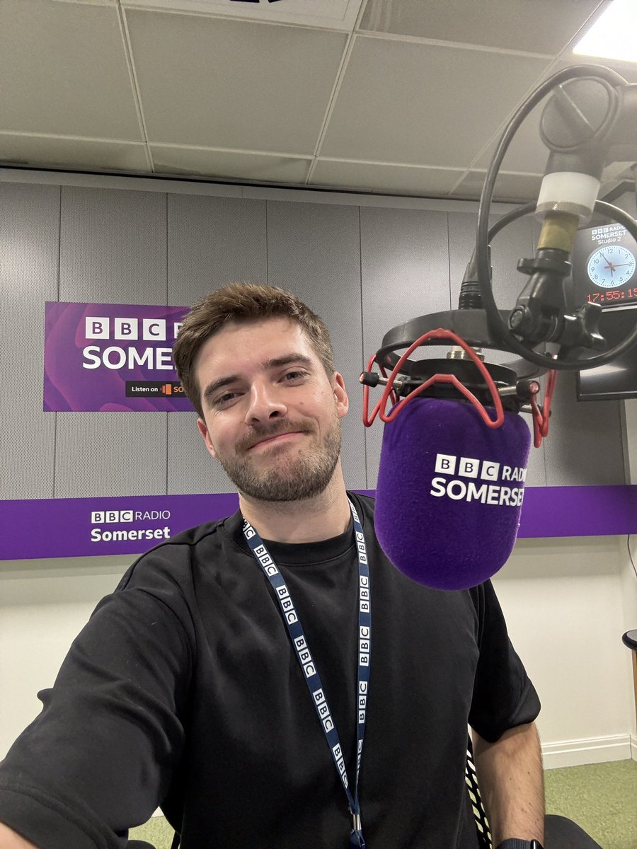 Elliot Darby (@elliotdarby) on Twitter photo Somerset Sport from 6pm 👇🏼
⚽️ Yeovil could secure promotion to the National League tomo
🏎️ <a href="/ChrisHewgill/">Christian Hewgill</a> is on to chat F1 and predictions for Bristol’s Lando in Japan
🏏 County Championship is underway, or is it… thanks to rain!
<a href="/bbcsomerset/">BBC Somerset</a> ➡️ bbc.co.uk/radiosomerset Somerset Sport from 6pm 👇🏼
⚽️ Yeovil could secure promotion to the National League tomo
🏎️ <a href="/ChrisHewgill/">Christian Hewgill</a> is on to chat F1 and predictions for Bristol’s Lando in Japan
🏏 County Championship is underway, or is it… thanks to rain!
<a href="/bbcsomerset/">BBC Somerset</a> ➡️ bbc.co.uk/radiosomerset