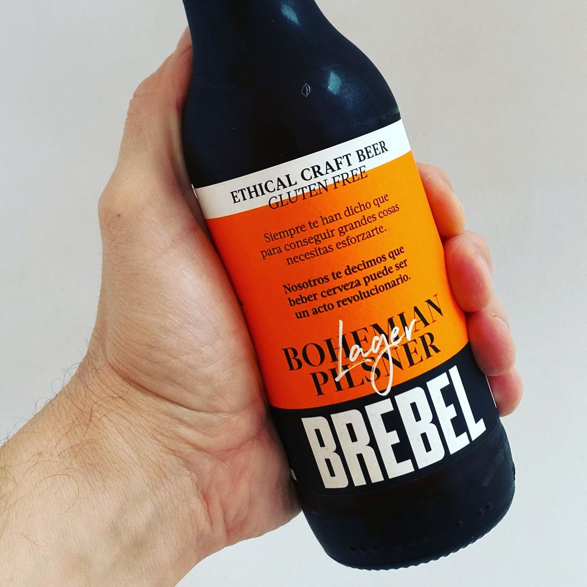 La Cerveza del Viernes 05-04-2024, número 551. Bohemian Pilsner by <a href="/BrebelBeer/">Brebel 🍻 Brewing The Change</a>
#Lleida #Spain 
#laCervezaDelViernes #beerFriday

Beber cerveza puede ser un acto revolucionario!