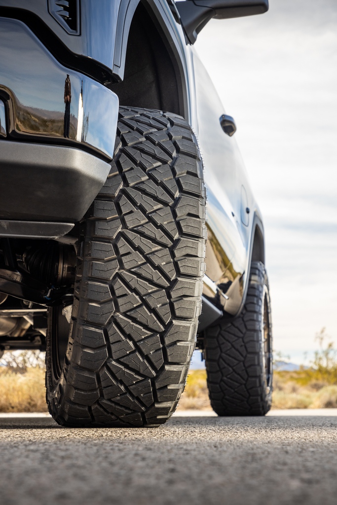 The perfect blend of an all-terrain and a mud-terrain tire. #RidgeGrappler