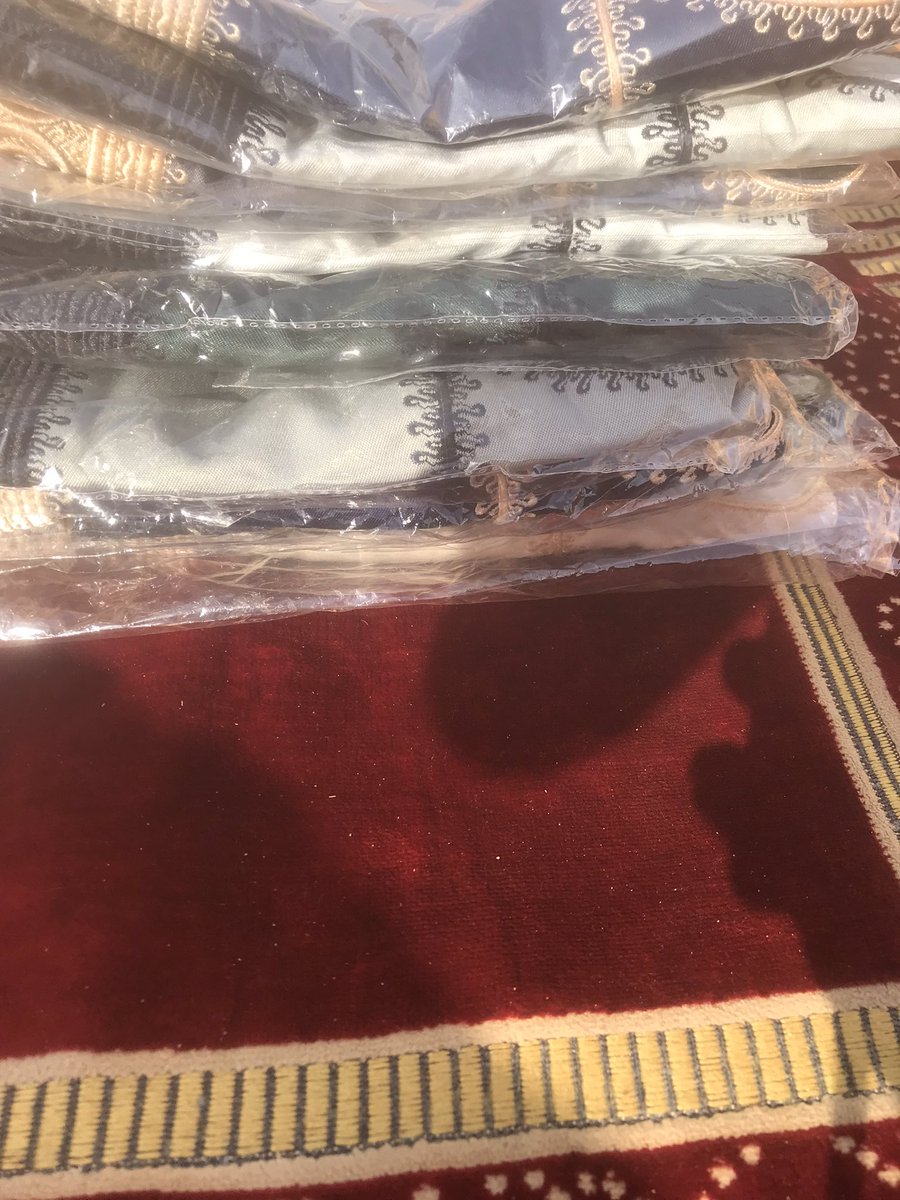 Pub: Plongez dans l'élégance intemporelle des farmala ! ✨ Découvrez notre collection exquise qui allie tradition et modernité pour vous offrir des tenues uniques et raffinées a des prix vraiment raisonnables. Contact:97100308 les prix varient de 20.000f à 25.000f 🤗