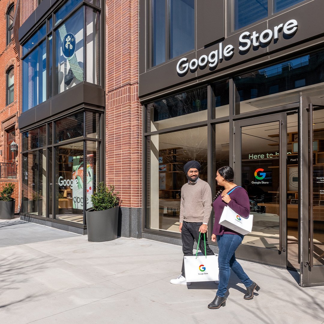 GooglePixel_US's tweet photo. Exciting news! Our new Google Store has arrived in Boston on Newbury St. Stop by and explore all the latest and greatest Google products with us. https://t.co/yTfpzQT7Vv