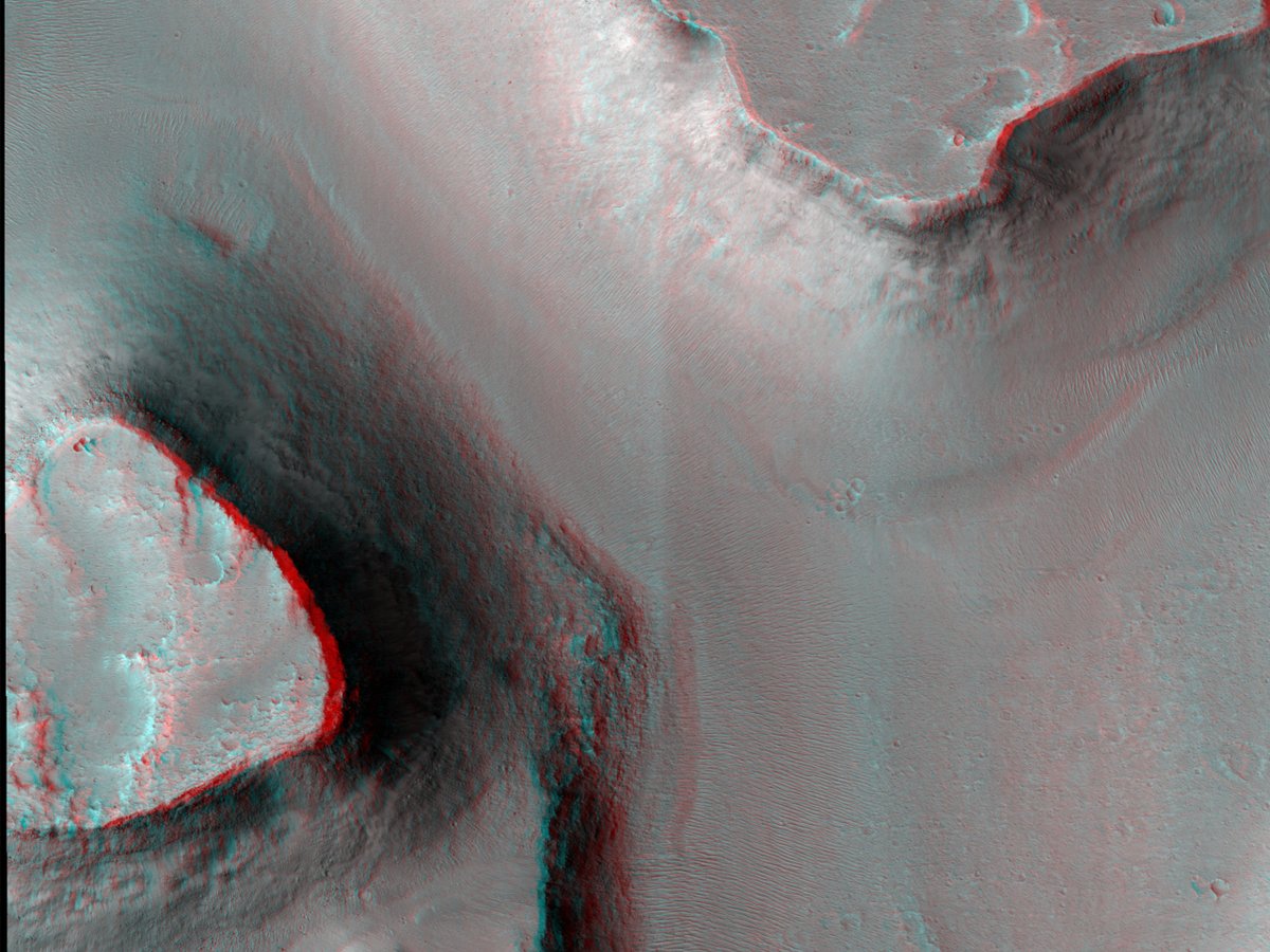 HiRISE 3D: Chryse Chaos This observation was taken to document stratigraphic relationships between chaos blocks and adjacent geologic units. uahirise.org/anaglyph/ESP_0… NASA/JPL-Caltech/UArizona #Mars