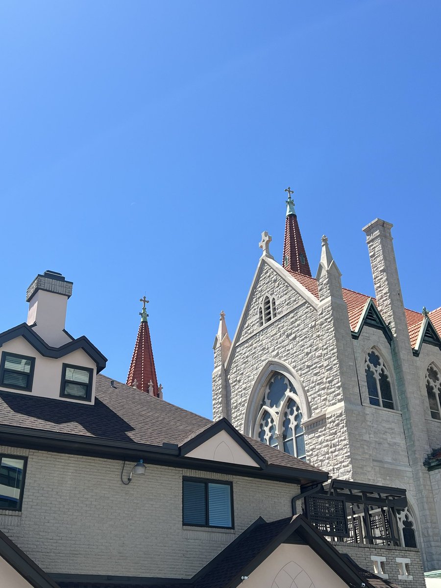 Just an amazing spring day here in #DTJAX after 12:10 Mass! 

#Jacksonville #CatholicChurch