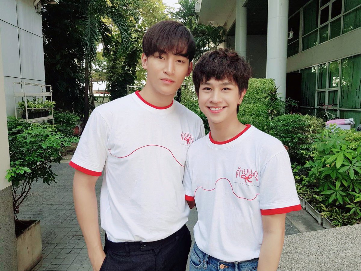 lunlapor's tweet photo. ครบรอบ 5 ปี ที่ "โอห์มฟลุ้คเจอกันครั้งแรก" เราและเพื่อนๆ ตั้งใจปันความสุขให้เด็กๆ ในนาม  แฟนคลับ โอห์มฟลุ้ค 💙​ดีใจที่ได้มารักเค้าทั้งคู่💙
#OhmFluke #โอห์มฟลุ้ค #มายบลู 
#OhmThitiwat #fluke_natouch https://t.co/YoJXfU9POH