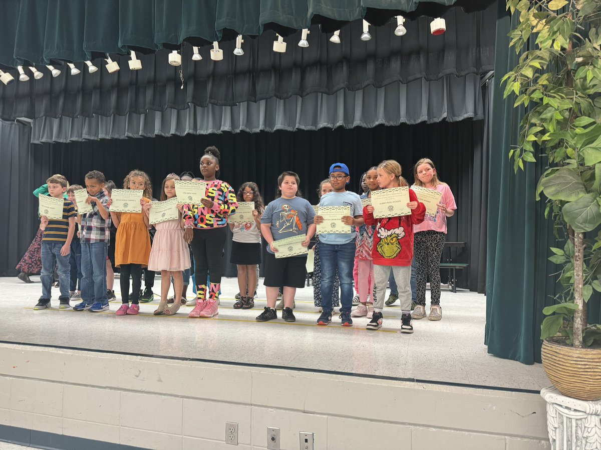 Emerald Shores tweet media