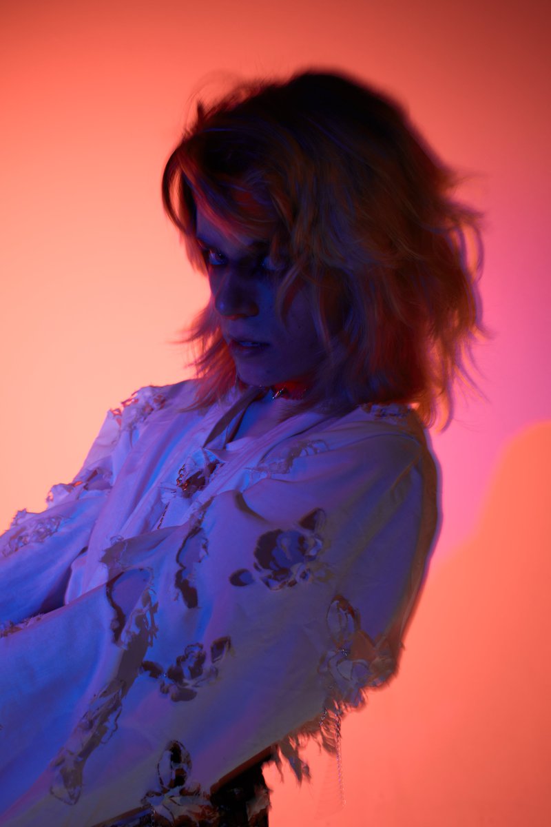 ewyband's tweet photo. 'With Your Body Beside Me' is out RIGHT NOW !!!!! (link in bio) go stream it !! go tell your friends to stream it !!!

listening party tonight at 7pm bst in da discord !!! https://t.co/DuCHQznveA