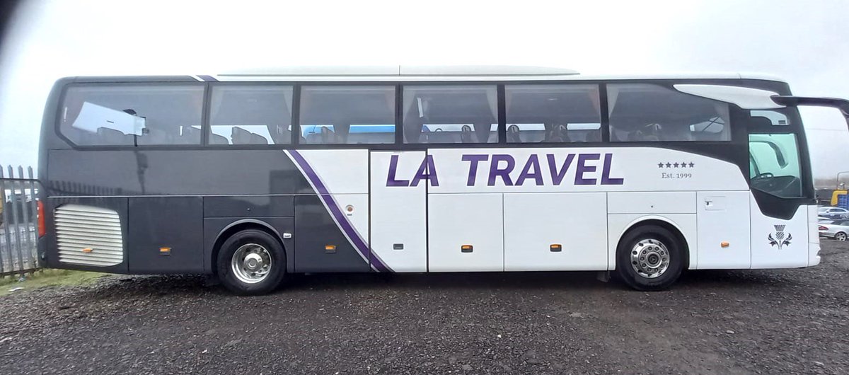 ApexSigns's tweet image. Another two coaches done and ready to go for LA Travel Edinburgh. 

Move your business to the next level with effective vehicle graphics. 
#signs #vinyl #edinburgh #graphics #teamwork.