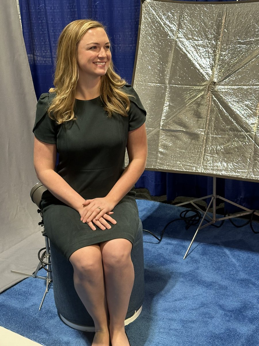 ColleenPharmD's tweet photo. Headshots at HOPA! Booth 212 📸 #HOPA2024 https://t.co/5uARUdHOsj