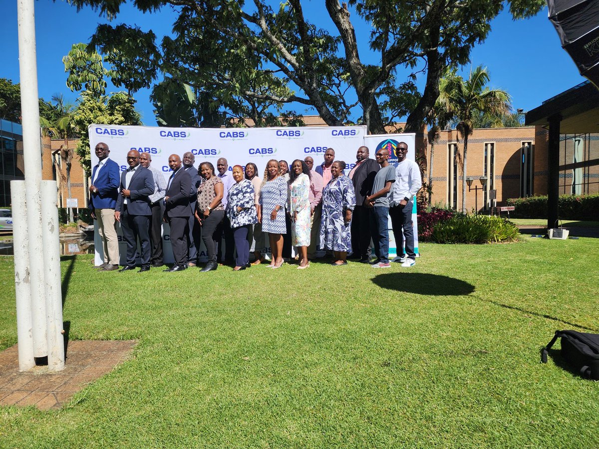 smesupport_ke's tweet photo. 🚨 SME SUPPORT CENTRE IN HARARE, ZIMBABWE 🚨: Exciting week in #Harare, #Zimbabwe in collaboration with @CabsZimbabwe designing a #WSMEs customer value proposition under the @AfDB_Group #AFAWA program @LindaAOnyango @dan_ouma https://t.co/Y4hTemSBwZ