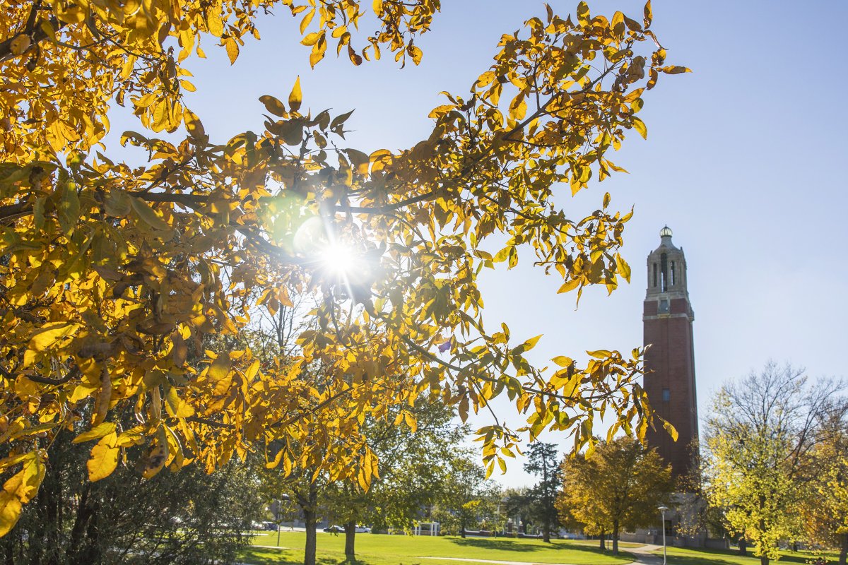 When the South Dakota Board of Regents extended the South Dakota Advantage tuition rate to Minnesota residents in December 2023, it made South Dakota State University the best value for Minnesota residents among its peer institutions in Minnesota. 🔗 bit.ly/3J5AeX1