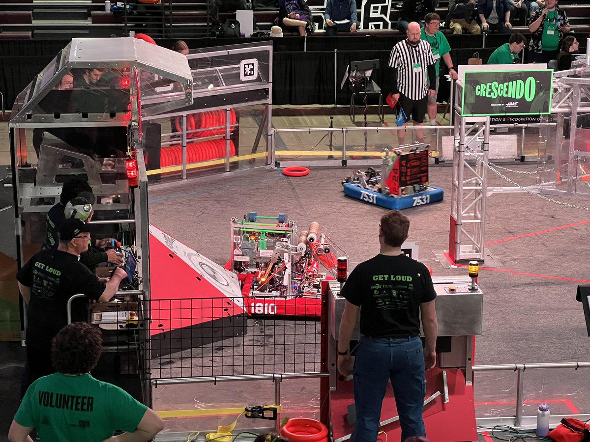 swartz_c's tweet image. Wonderful to see our two teams 1810 &amp;amp; 9316 strategically working together during the 2024 First Robotics Competition Qualification Matches - Greater KC Regional.  Robotics builds character, confidence, and resilience! @FRCTeams @USD_232 @DeSotoWildcats @mvjaguars