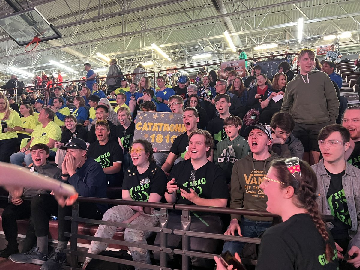 swartz_c's tweet image. Wonderful to see our two teams 1810 &amp;amp; 9316 strategically working together during the 2024 First Robotics Competition Qualification Matches - Greater KC Regional.  Robotics builds character, confidence, and resilience! @FRCTeams @USD_232 @DeSotoWildcats @mvjaguars