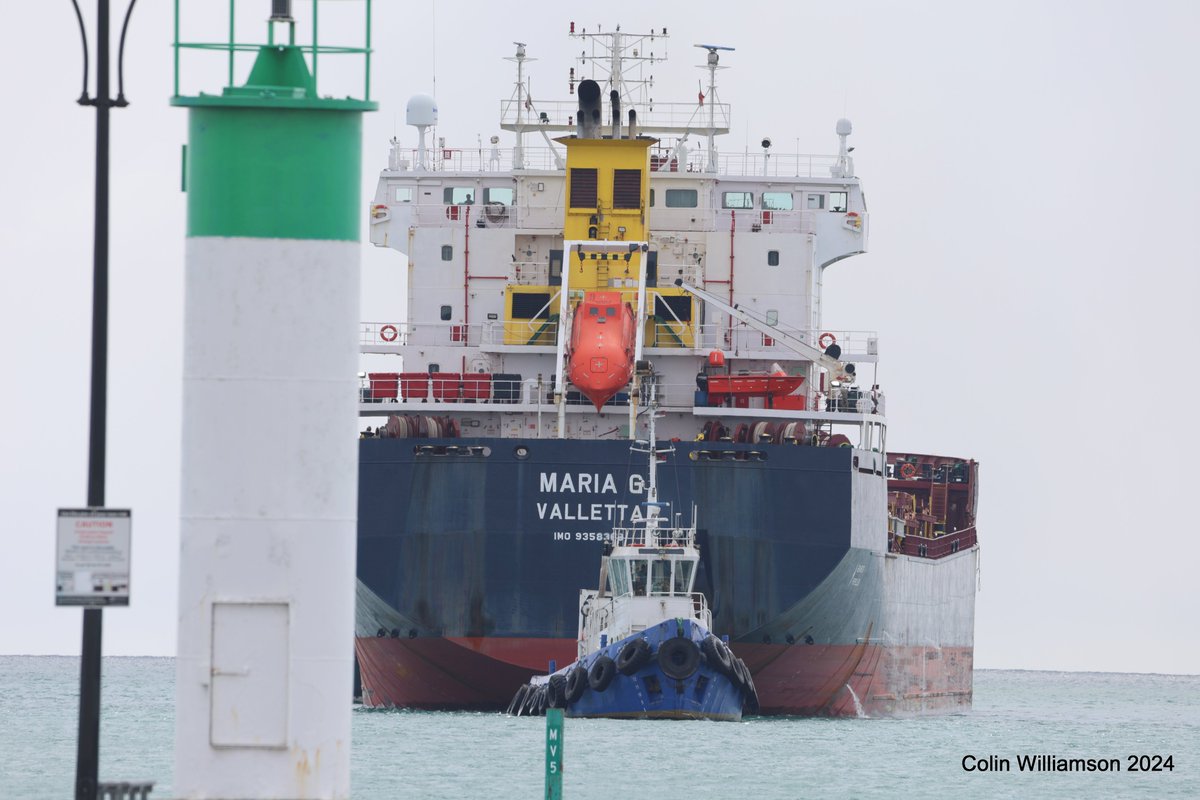 A busy day at the @HOPAports in @oshawacity as the Maria G and the Ocean Castle vessels visit the Port. Be sure to check out my video later today from the ships coming in.