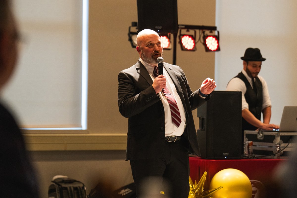 FairmontState's tweet photo. Yesterday we celebrated a huge milestone event, the Inauguration of Fairmont State University's 27th President Mike Davis!
Take a look at some of the highlights from yesterday. Feel free to share your photos from the event by tagging us or using the hashtag #PresidentMike. https://t.co/wDadC5FoRe