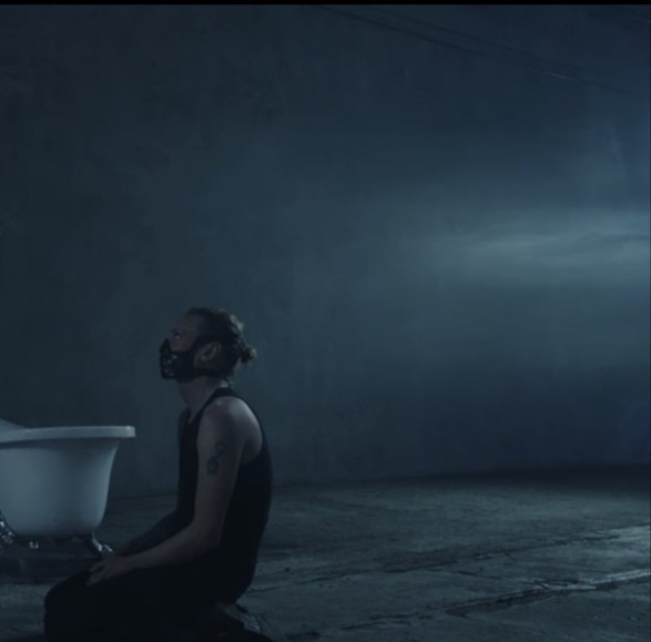 villevalolvbot's tweet photo. Stream #deathrebirth for clear skin 🩸🪄 #bloodmagic #jamiebower https://t.co/shygIQL2hx
