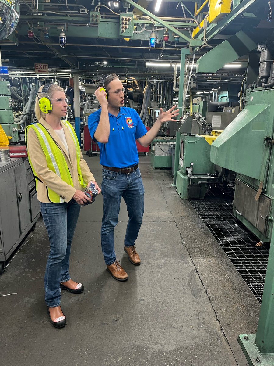 Our Golden, CO team welcomed @RepPettersen for a tour of our #aluminum packaging site yesterday! Rep. Pettersen has always championed innovation in her community, and we loved showcasing the #RealCircularity creating an #InfinitelyRecyclable future in her home state.