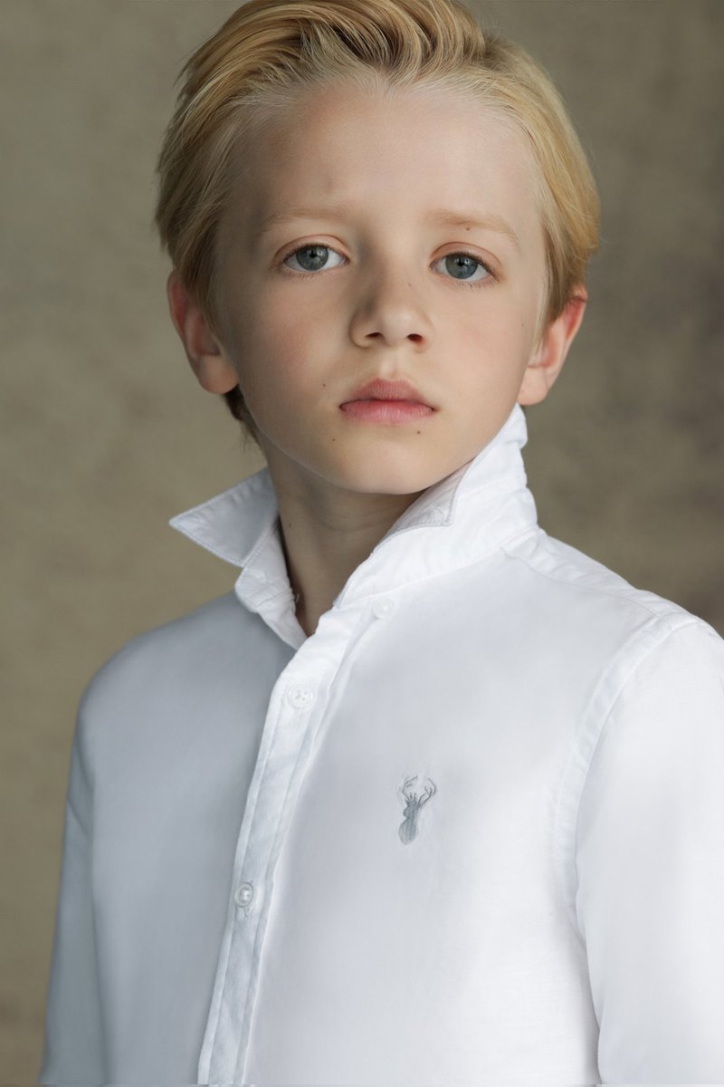 🚨 VEIO AI!

Peter Claffey e Dexter Sol Ansell foram confirmados como Sor Duncan, o Alto (Dunk) e Egg na nova série prequel de Game of Thrones "A Knight of the Seven Kingdoms: The Hedge Knight". ⚔️🔥