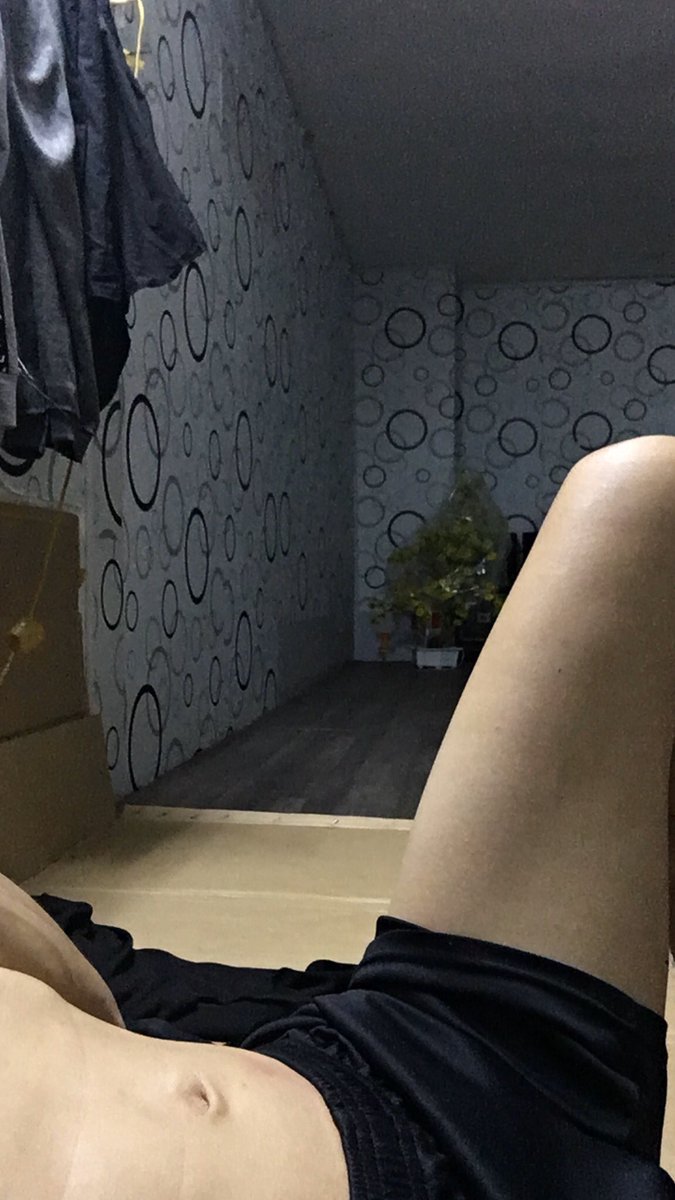 Nứng rồi có ai ip ko sg BC nha