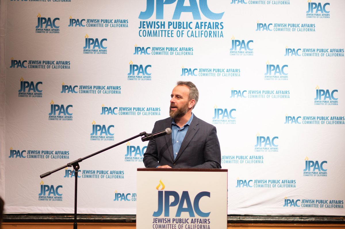 ADL was proud to be a co-host in yesterday's @JPACCalifornia Jewish Community Reception with legislators from the East Bay. ADL Central Pacific Regional Director @MarcLevine introduced @TonyThurmond who talked about his commitment to fighting antisemitism in California schools.