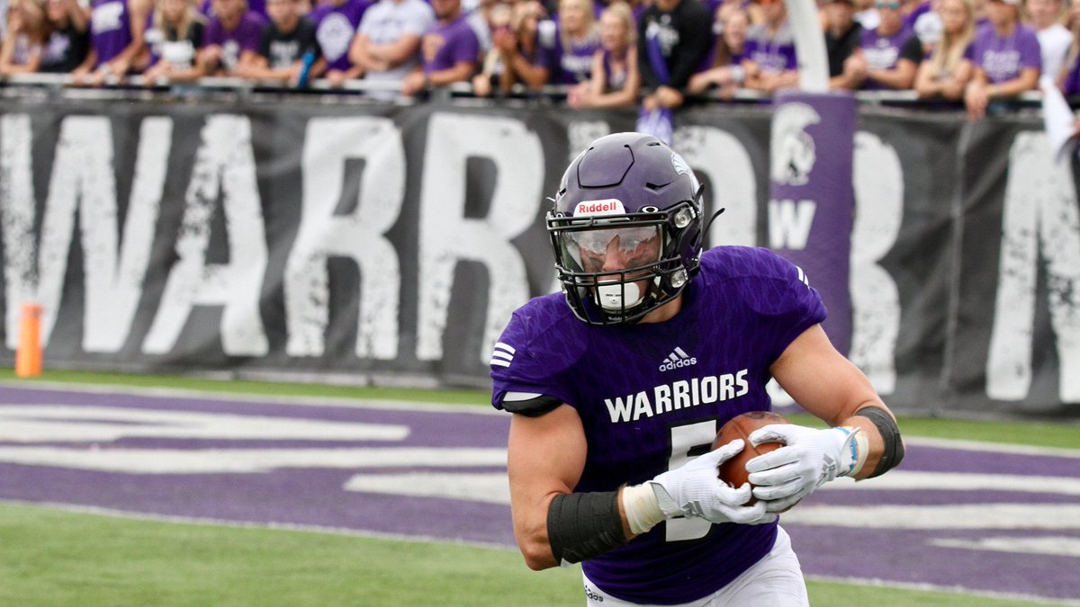 Tomorrow I will be at Winona State visiting @WinonaState_FB. Cant wait to get on campus and learn more about Warrior Football 🟣⚪️ #LetsWork
@Coach_Bergy @CoachCosgrove18 @Coach_Spencer11 @Coach_Curtin_1 @CoachParnell @BluejacketFB @PrepRedzoneMN @OJW_Scouting @NWahlScouting…