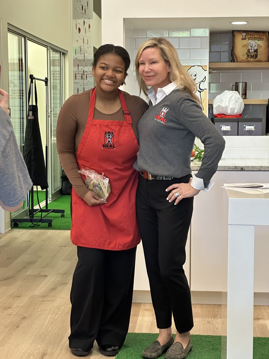 Dr. Kimberly C. Moss tweet media