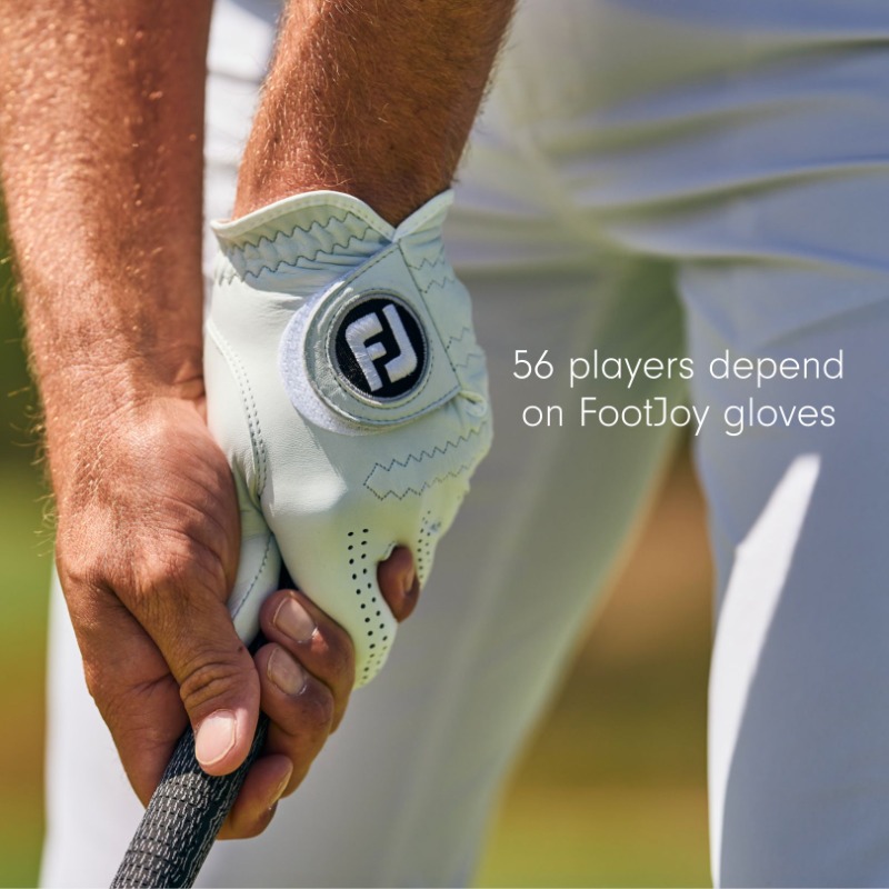 FootJoy's tweet photo. Trusted in Texas.

86 players trust FootJoy shoes at the @valerotxopen with 30 players relying on #FJPremiereSeries, the #1ShoeInGolf. 

56 players depend on FootJoy gloves, with 28 players selecting #PureTouch, the #1GloveInGolf. 

#WhenItMattersMost