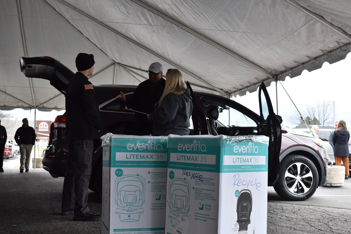 Grateful to all the caring parents and residents who joined us for today’s Child Car Safety Seat Check at Crossgates Mall. Together, we’re making our roads safer for everyone! @Crossgates_Mall