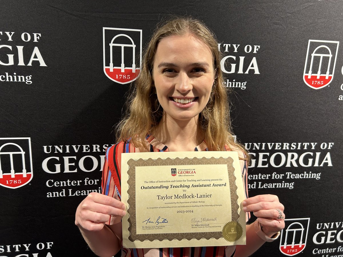 We have more rays of praise, this time for @TaylorMLanier for her Outstanding TA award, from @ugactl. She was recognized for her work TAing Anatomy and Physiology in the Cellular Biology Department. Congratulations, Taylor!