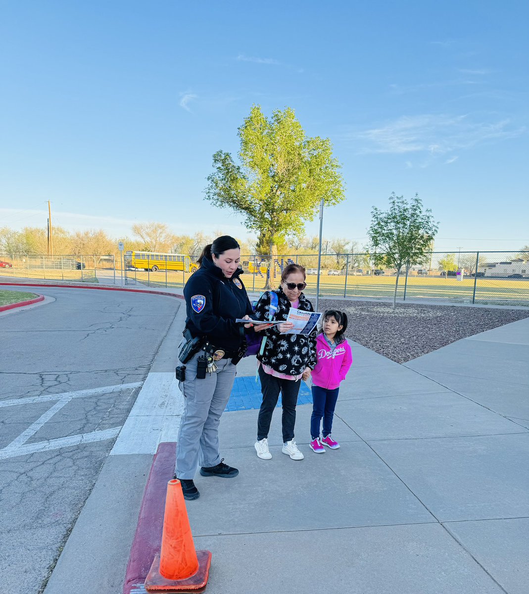 Maggie Castillo tweet media