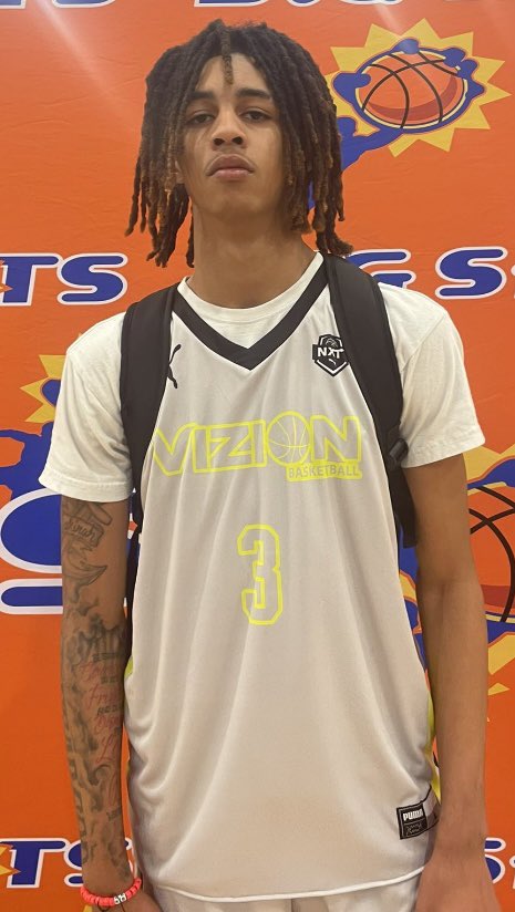 Big Shots Spotlight!  
Jameer Reynolds (6’6 2026 VizionNXTPro 2026/Carlisle School, VA).  Long and explosive off the bounce with shifty footwork, body control and a terrific touch.  Jameer knocks down jumpers from all areas in addition to his slashing basket attacking style and