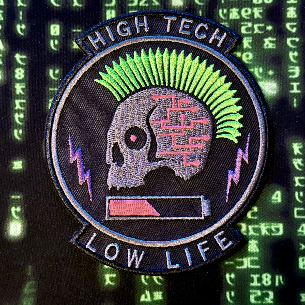 alx_nearphuture's tweet photo. Received a more colorful version of an old patch 🦾😎🤘
#HighTechLowLife #Cyberpunk
Thank you @bird_ov_prey ! https://t.co/Yd8LUpQ9kK