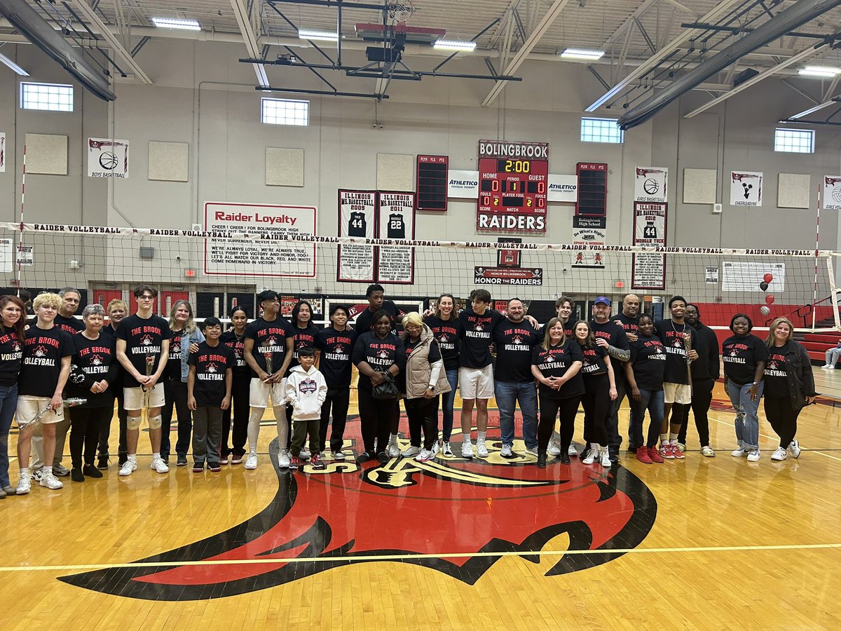 It’s SENIOR NIGHT for our @BHSvolleyball_ team! The 13-2 RAIDERS are taking on the @JcaAthletics !! Congrats seniors!! #raiderpride #raiderfam