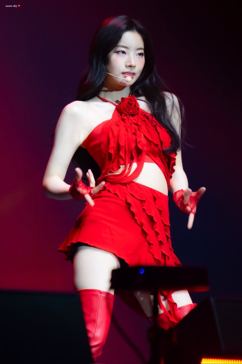 this dahyun ❤️‍🔥