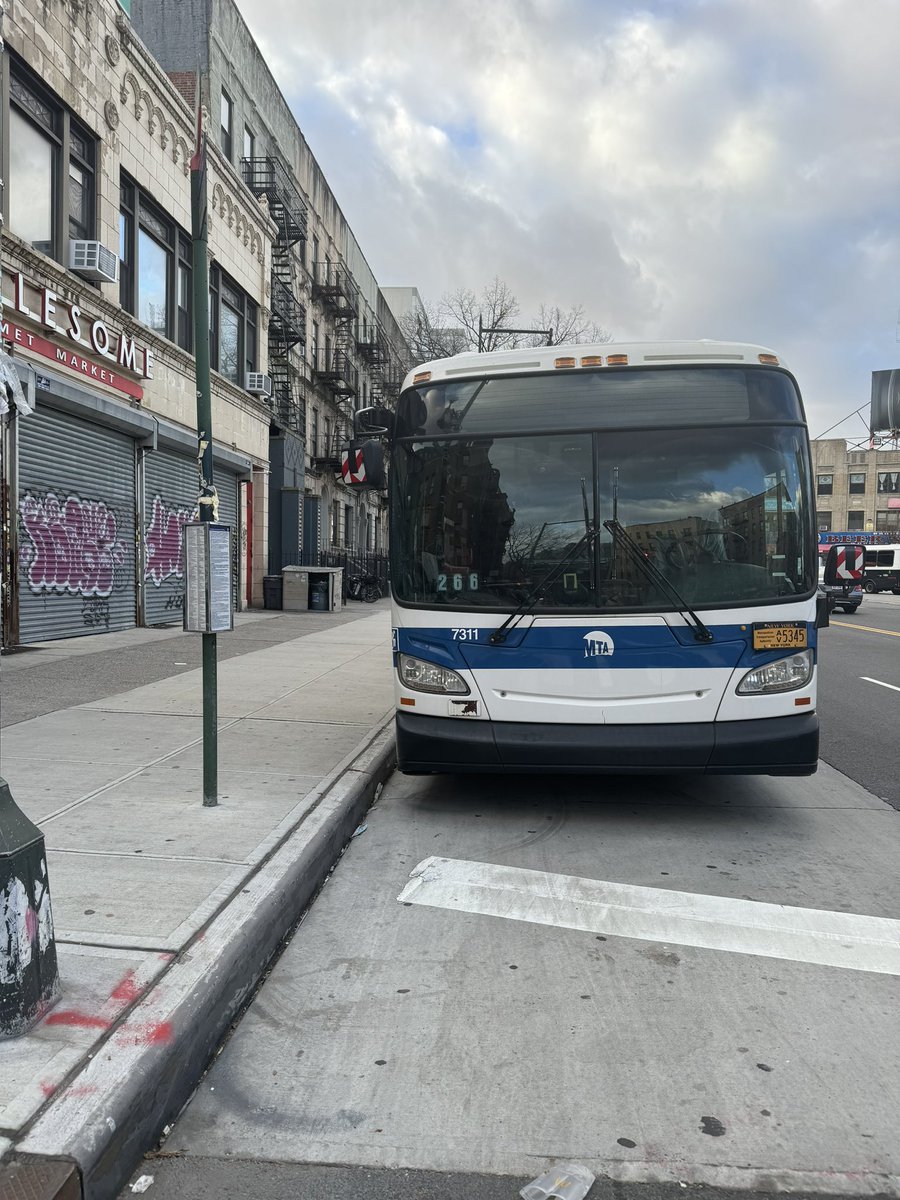 Hello @MTA this is a BUS STOP not a PARKING LOT. Forcing drivers to discharge passengers in the middle of the street or against parked cars is how people get HURT.