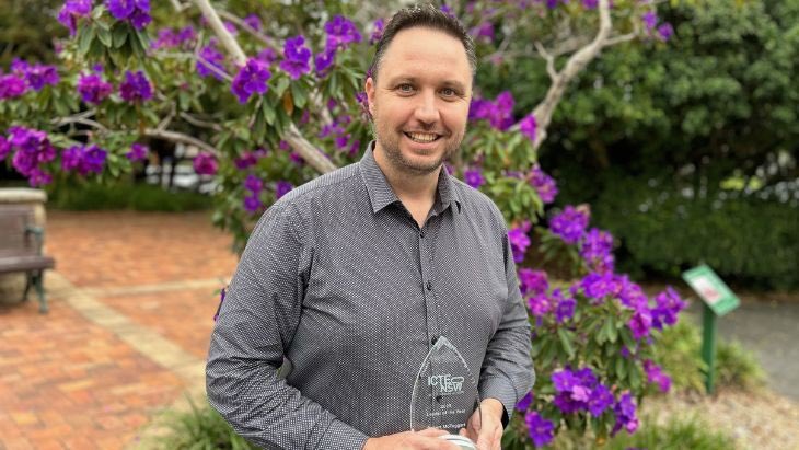 Congratulations to Rob McTaggart for winning the prestigious Leader of the Year Award from <a href="/ICTENSW/">ICTENSW</a> (Information &amp; Communication Technology in Education). Read how <a href="/robmctaggart/">Rob</a> helped develop PLBuilder, Digital Lanyard, &amp; the stem.T4L Learning Library. 
education.nsw.gov.au/news/latest-ne…
