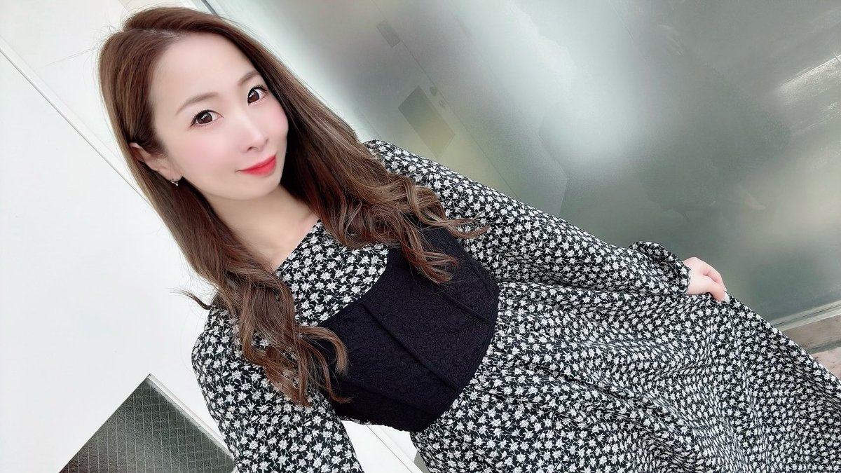 投資④K💸びっくみん🐷🌺 実は2台目で移動して3回転🫣😆ww 連チャン