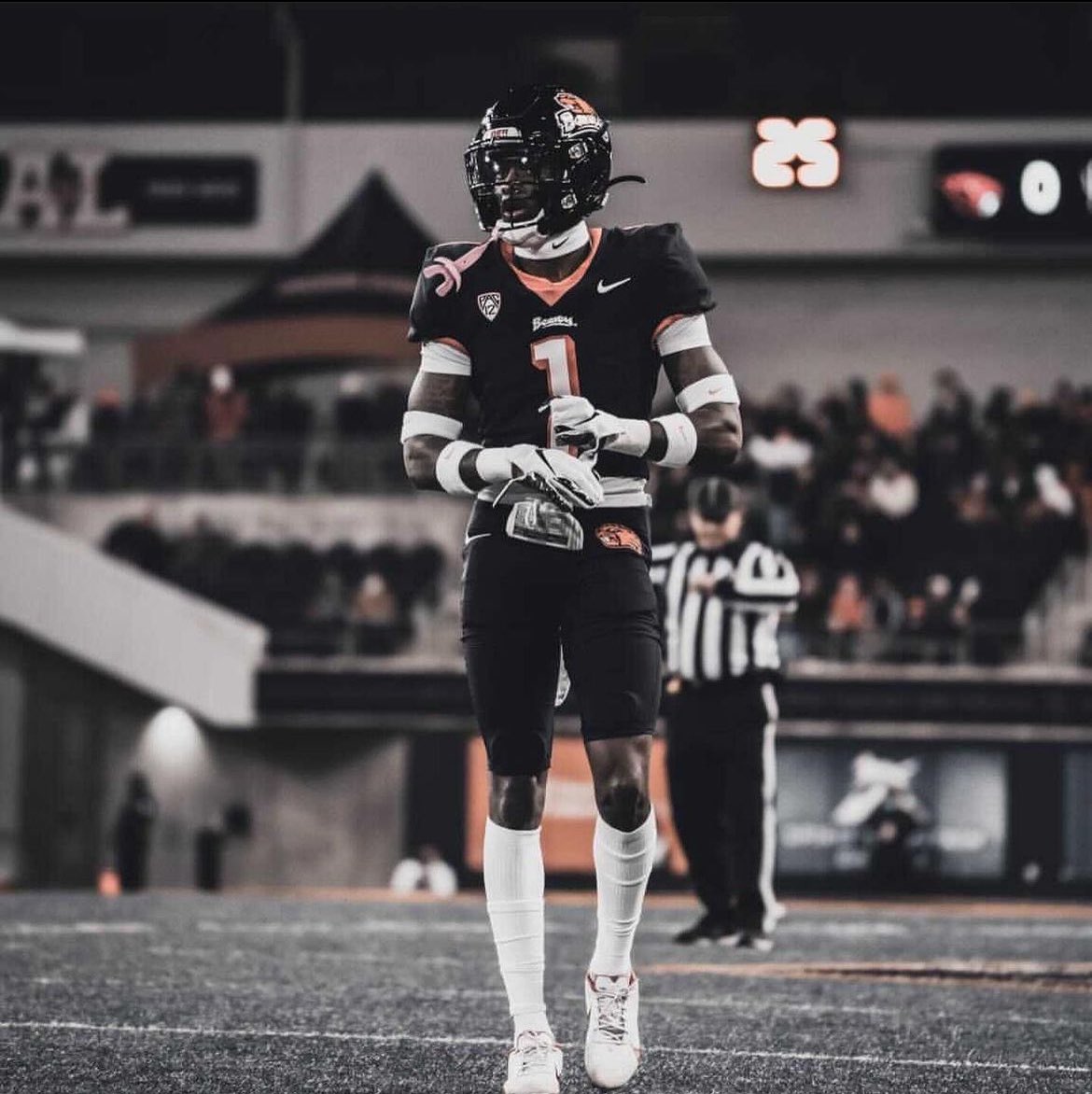 #AGTG Blessed receive a offer from Oregon state University #gobeavs @ContrerasDVOFOD @DVFootballOFOD