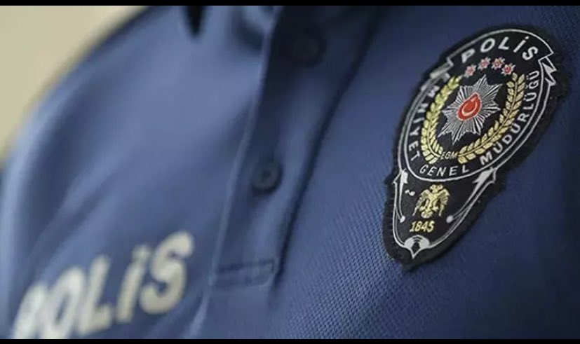 pomem alımlarına önlisansın katılmayacağını daha önceden haber verilmeliydi. Son dakika yapılan değişikliği kabul etmiyoruz önlisansa kontenjan açılmasını talep ediyoruz 
<a href="/AliYerlikaya/">Ali Yerlikaya</a> 
<a href="/RTErdogan/">Recep Tayyip Erdoğan</a> 
<a href="/TC_icisleri/">T.C. İçişleri Bakanlığı</a> 
#önlisanspomemnerede