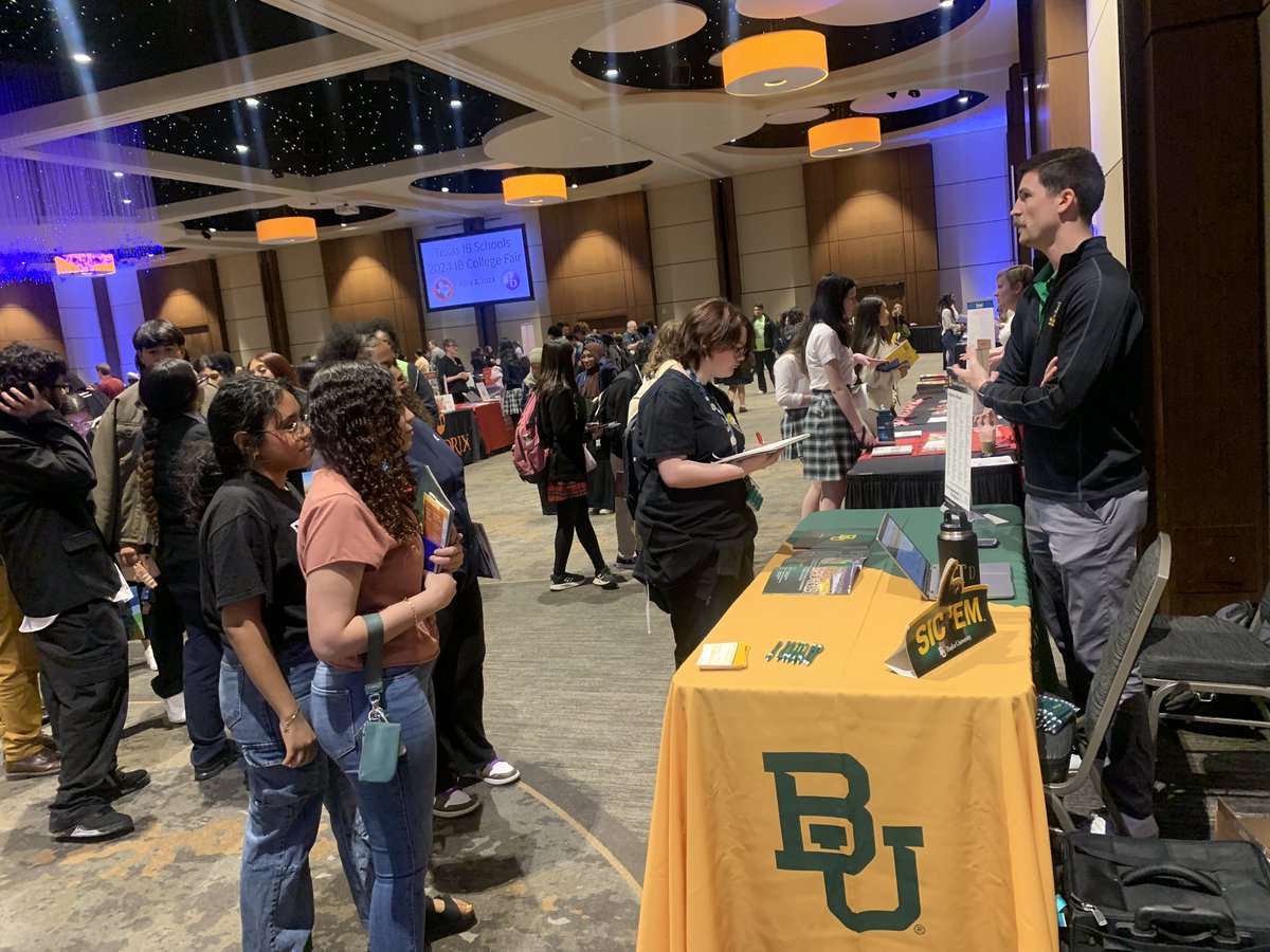 This week IB Juniors had the chance to attend the IB College Fair put on by Texas IB Schools (TIBS) and learn about how to optimize their IB experience in the college application process. #IBBlueRaiders #IBellievenIB #IB25
