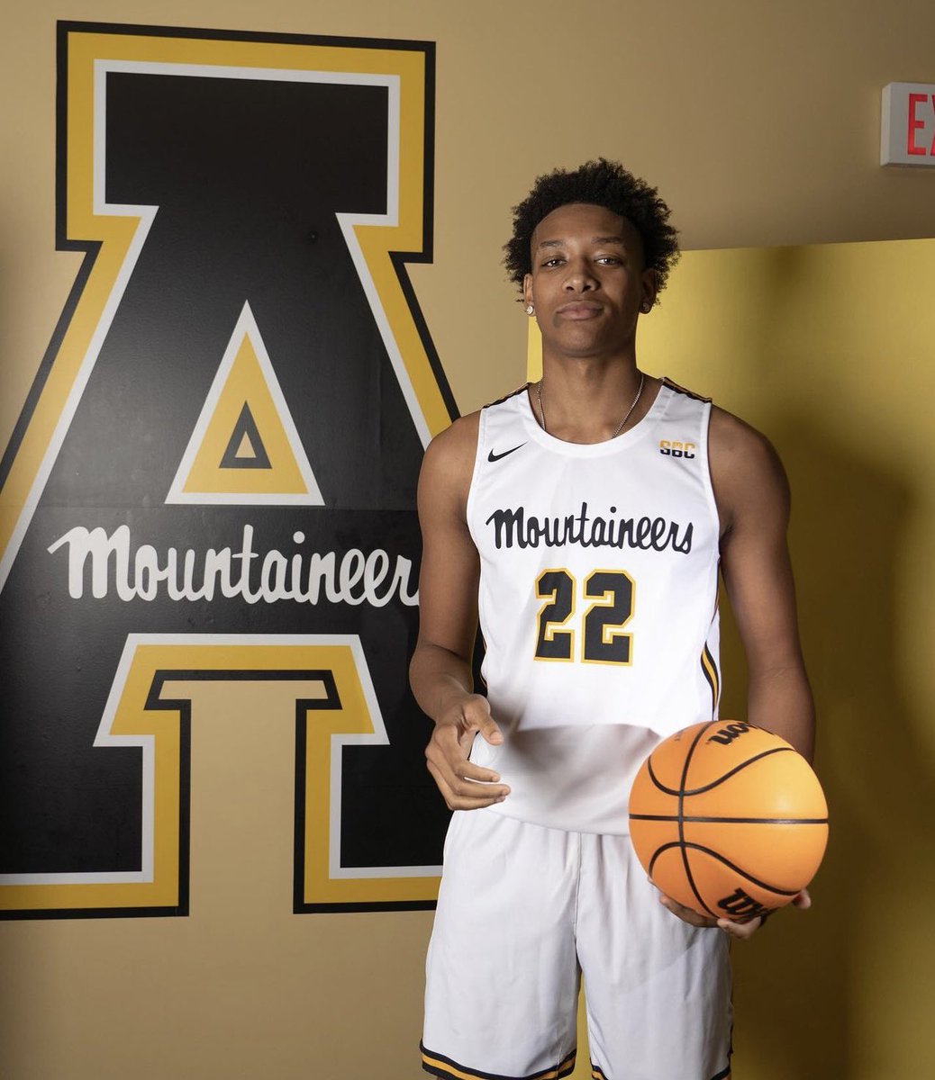 Appalachian State freshman forward Josh Hayes (@joshuahayes53) tells me that the following schools have reached out to him: Fairleigh Dickinson Jacksonville State Grambling State Wofford North Alabama Kent state VMI Cal State Fullerton Old Dominion University Anderson…