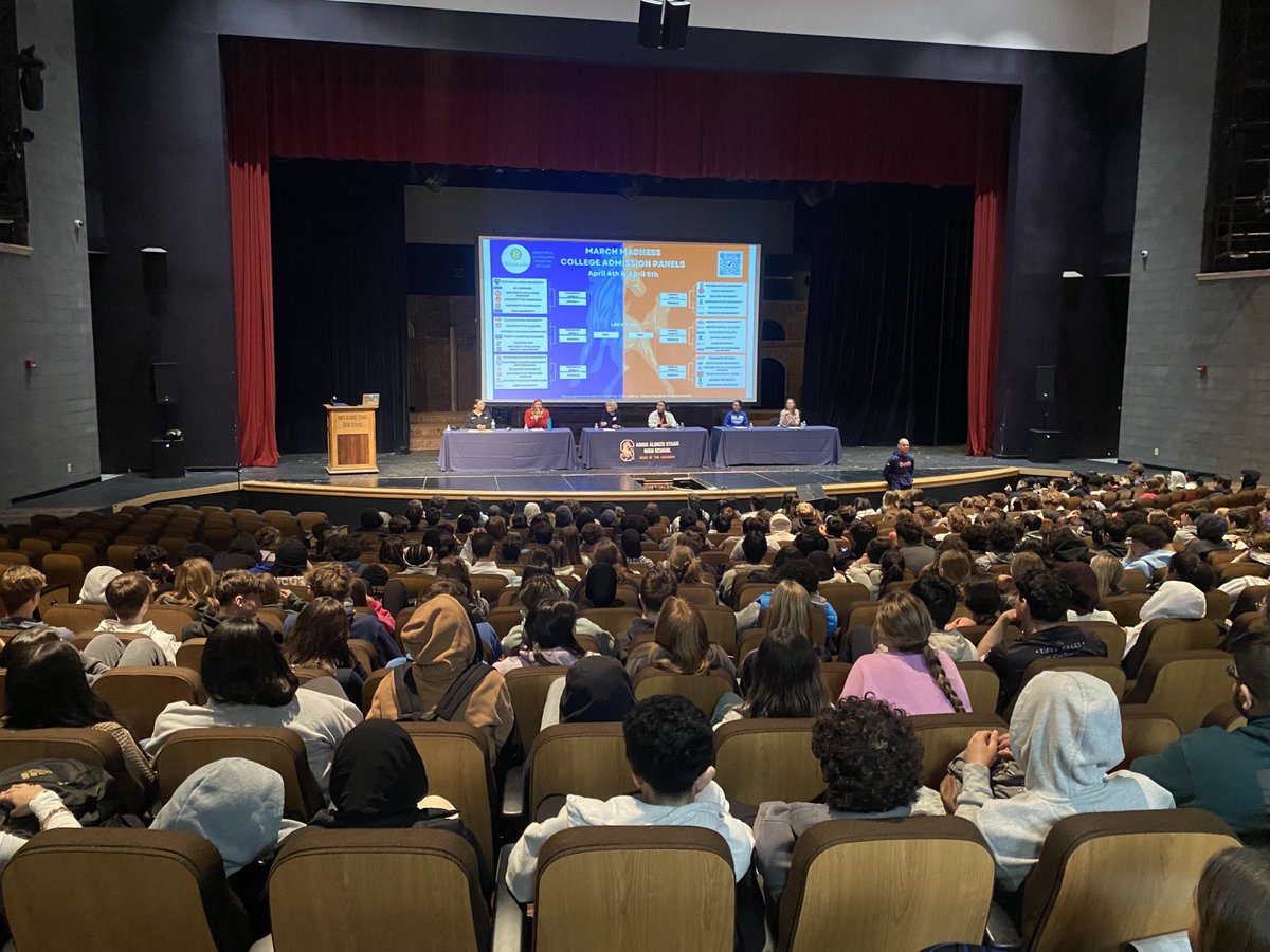 March madness offered amazing college options for our students ⁦<a href="/StaggHighSchool/">Stagg High School</a>⁩ ⁦<a href="/aasguidance/">Stagg Charger Guidance</a>⁩. Thanks to Mr. K ⁦<a href="/StaggBowling/">Stagg Bowling</a>⁩ for the work to pull this event off!