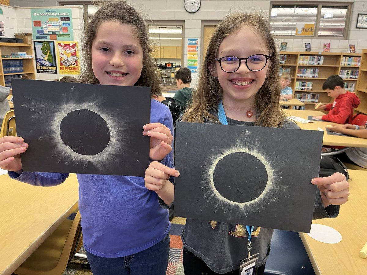 DAISLibrary's tweet image. Getting excited for the solar eclipse! 4th grade Team Honor read A Few Beautiful Minutes and used chalk to create the corona of the sun!☀️🌙@DAISCommunity #SolarEclipse2024